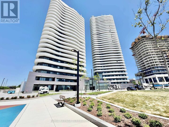 Property Photo:  10 Flavelle Trail 204  ON L4L 1V8 