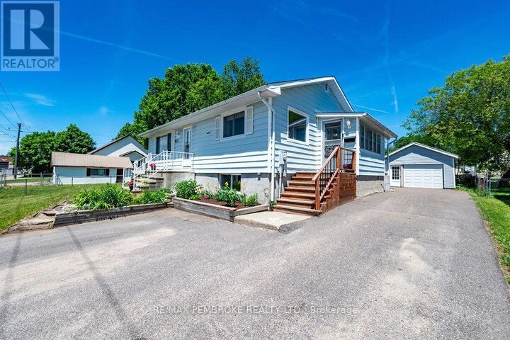 Property Photo:  615 Lorne Street  ON K8A 6T3 