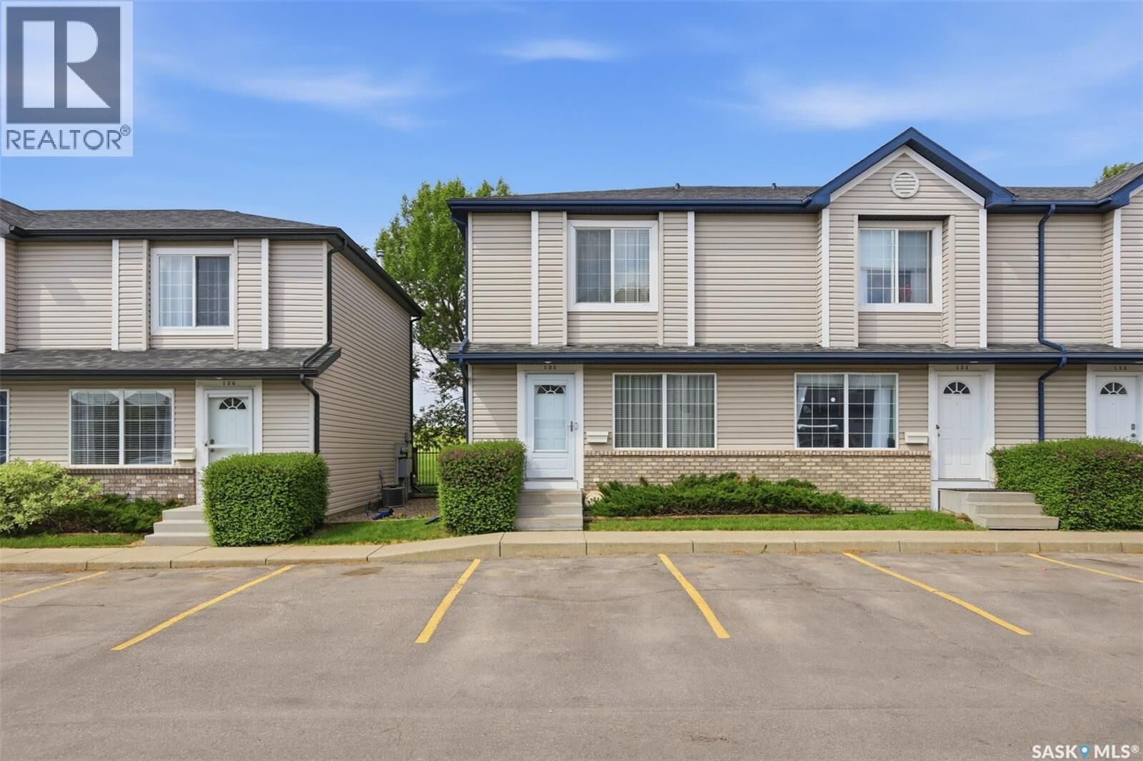 Property Photo: 135 670 Kenderdine Road SK S7N 4W3
