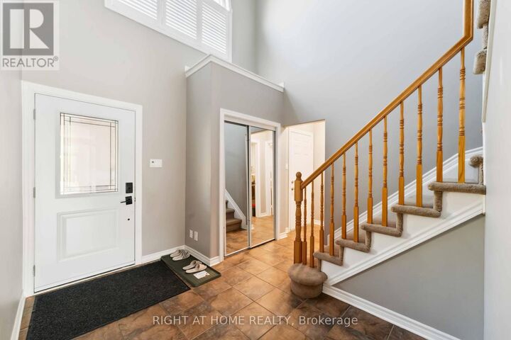 Property Photo:  115 Woliston Crescent  ON K2W 1G5 
