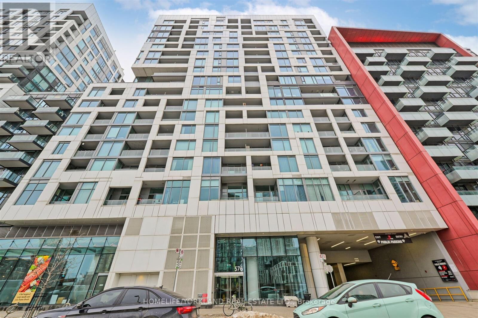 Property Photo:  576 Front Street West 718E  ON M5V 1C1 