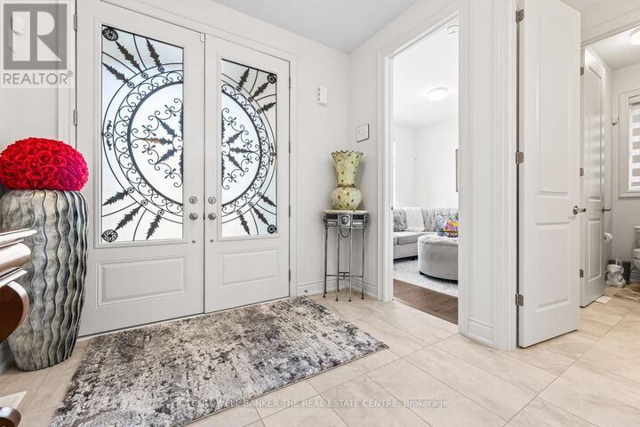 Property Photo: 28 Bellflower Crescent ON L0G 1W0