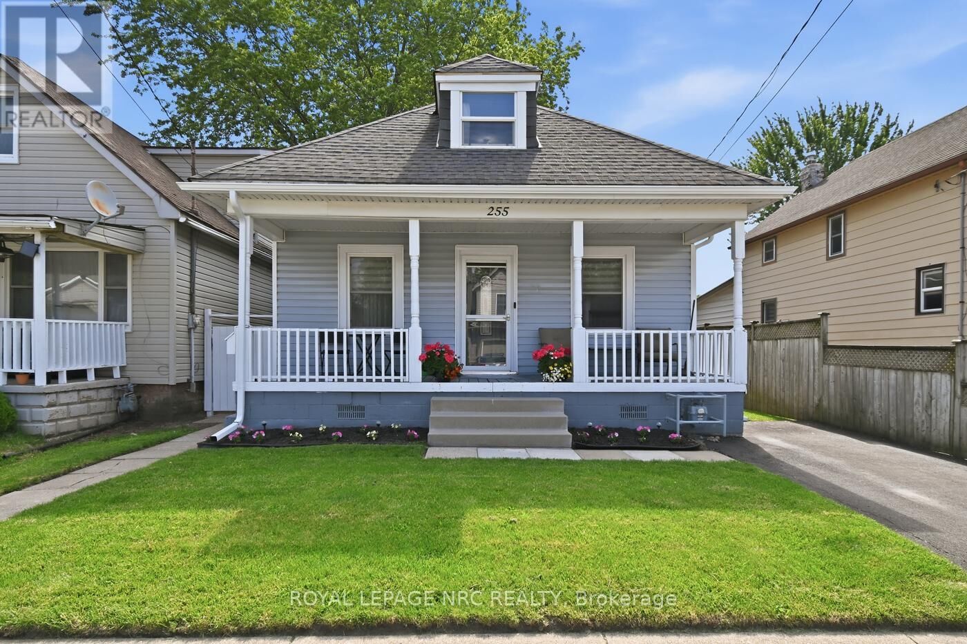 Property Photo: 255 Deere Street ON L3B 2L9
