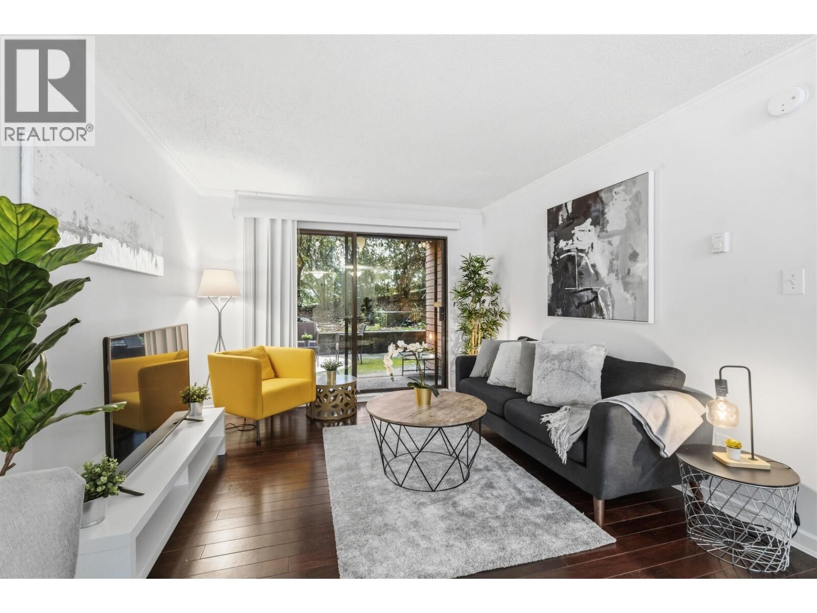 Property Photo: 37 Agnes Street 104 BC V3L 5G9