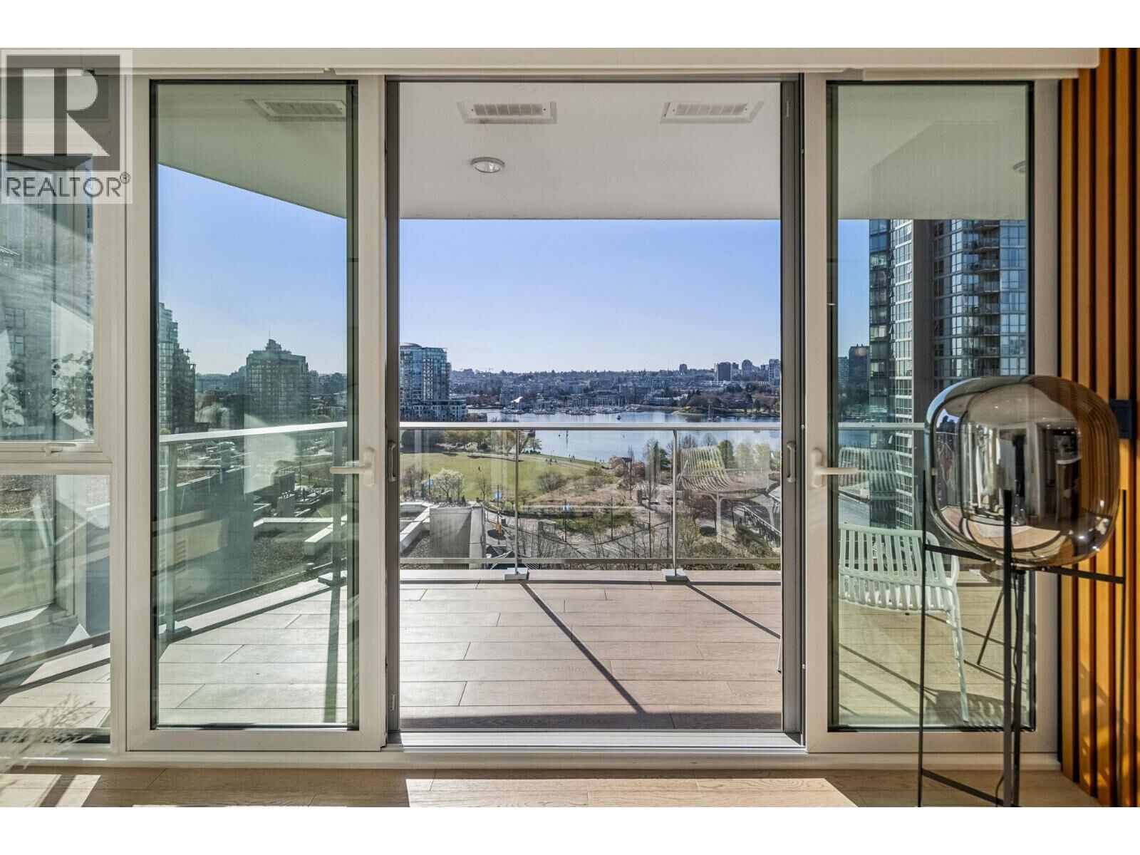 Property Photo:  499 Pacific Street 1103  BC V6B 0N4 