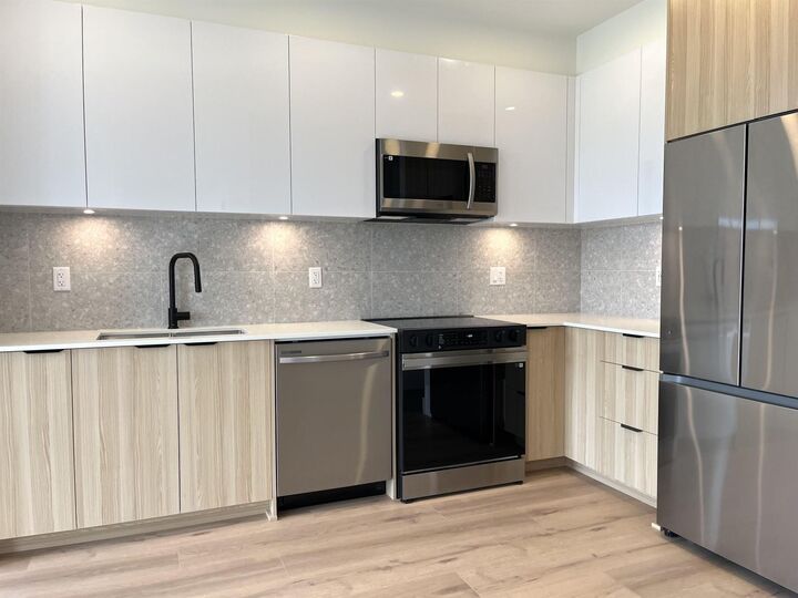 Property Photo:  20769 Fraser Hwy 436  BC V3A 0S4 