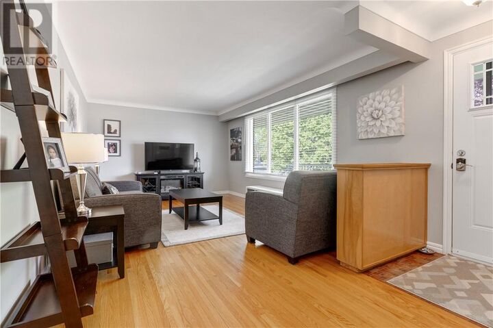 Property Photo:  582 Westmount Avenue  ON P3A 1B4 