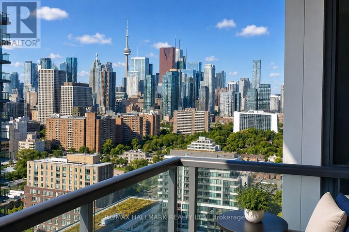 Property Photo:  170 Sumach Street 2404  ON M5A 3K2 