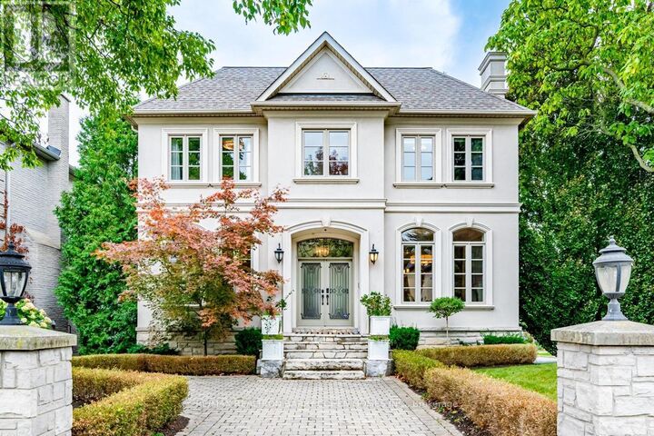 Property Photo:  8 York Road  ON M2L 1H5 
