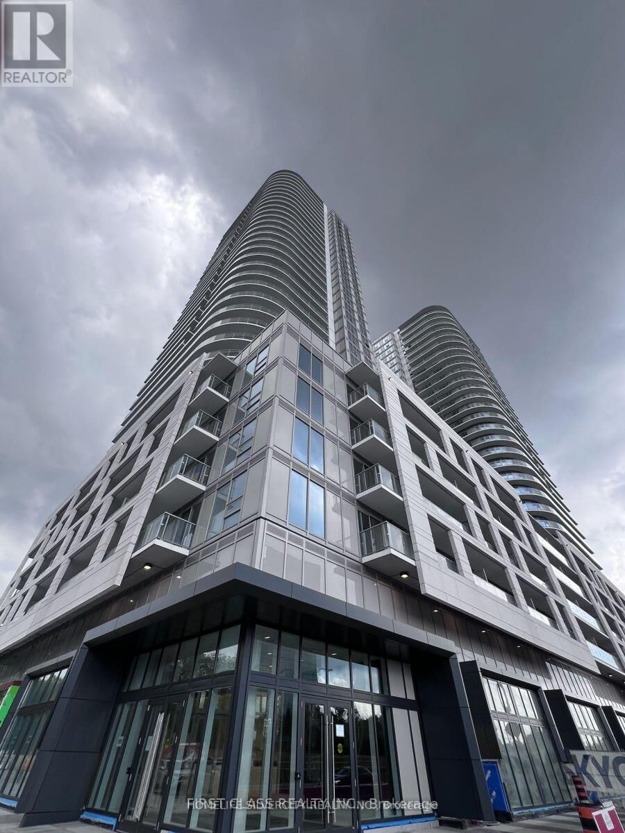 Property Photo: 2035 Kennedy Road 1805 ON M1T 3G2