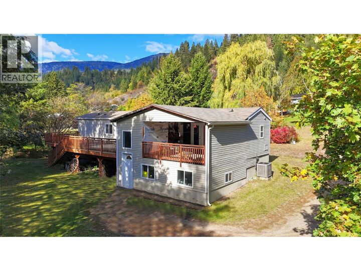 Property Photo: 3560 Upper Levels Road BC V0G 1X0