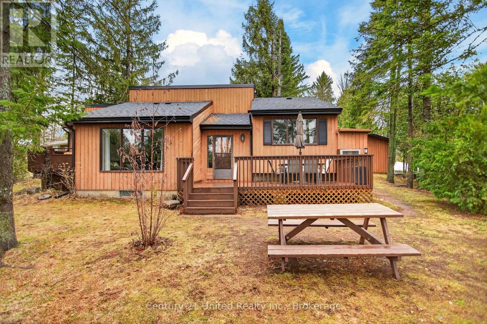 Property Photo: 1732 Traders Trail ON K0L 1T0