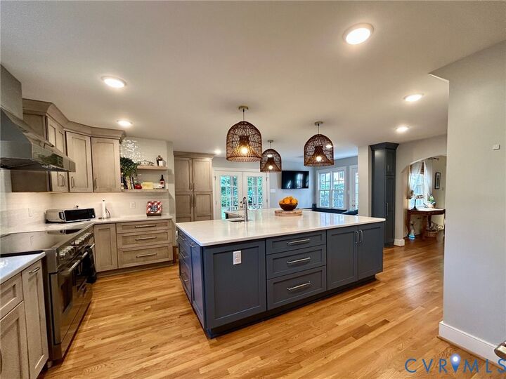 Property Photo:  604 Baldwin Road  VA 23229 