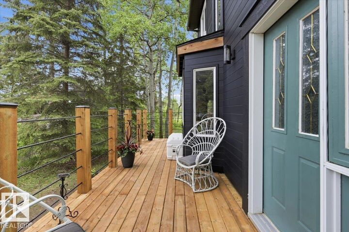 Property Photo: 216 2nd Street Norris Beach AB T0C 2V0