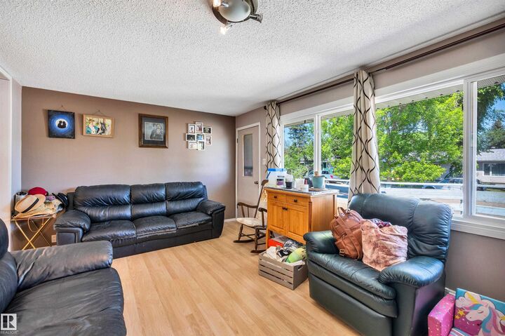 Property Photo:  3619 110 Avenue NW  AB T5W 0H6 
