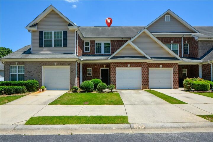Property Photo: 2555 Flat Shoals Road 2008 GA 30349