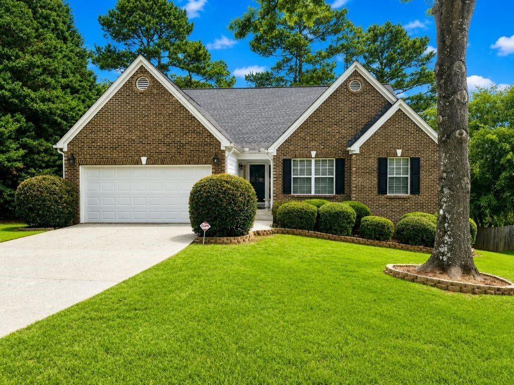 Property Photo: 955 Pebble Bend Drive GA 30017