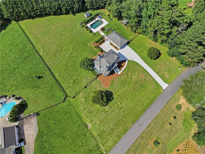 Property Photo:  4415 Aaronmoor Lane  GA 30040 