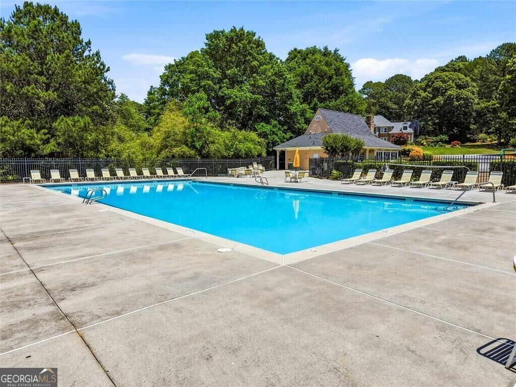 Property Photo: 955 Pebble Bend Drive GA 30017