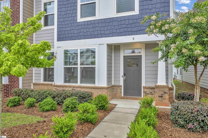 Property Photo: 8 Leander Drive SC 29651