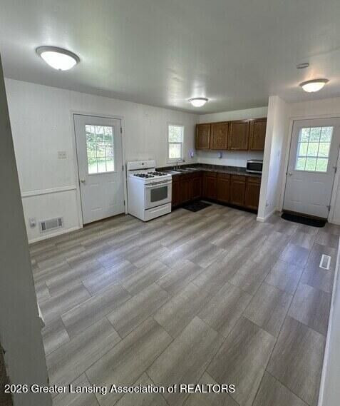 Property Photo:  4250 Mud Lake Road  MI 49021 