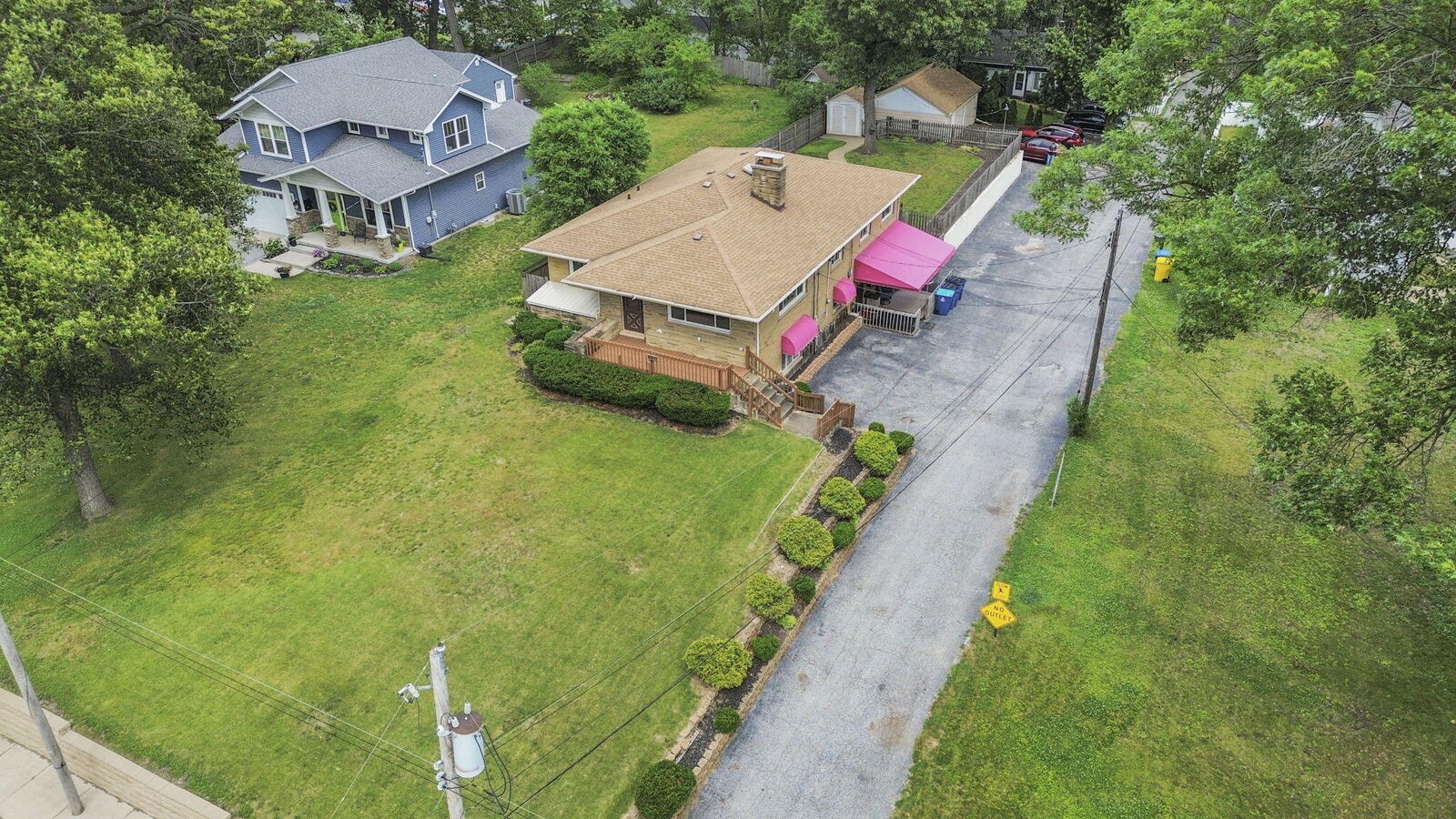 Property Photo: 1533 N Broad Street IN 46319