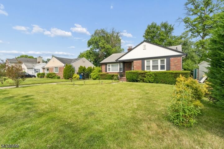 Property Photo: 151 Minna Ave NJ 07001