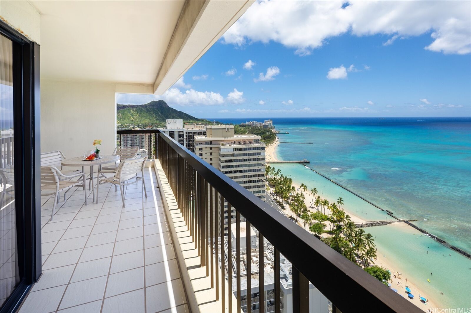 Property Photo:  2470 Kalakaua Avenue 3102  HI 96815 