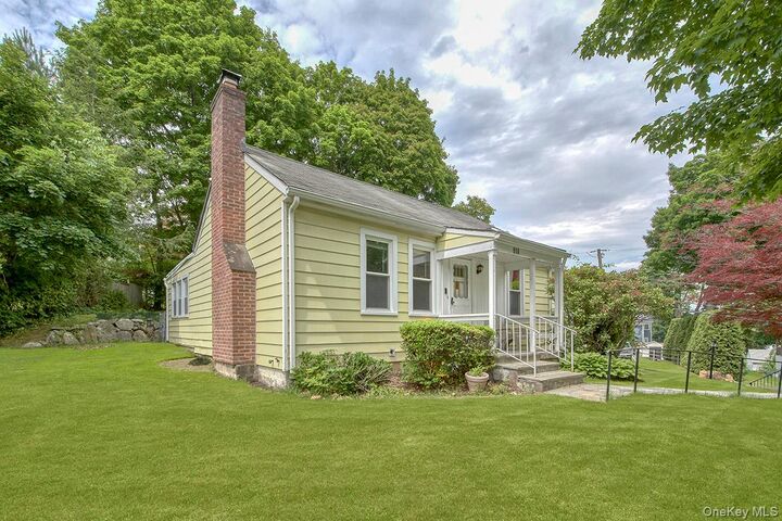 Property Photo: 910 Linda Avenue NY 10594