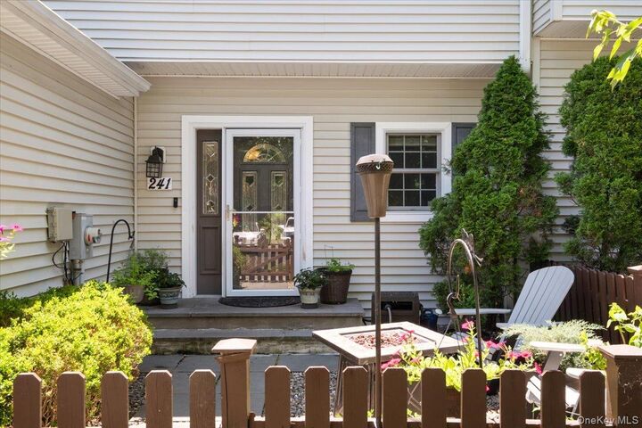 Property Photo:  241 Catherine Street 241  NY 10511 