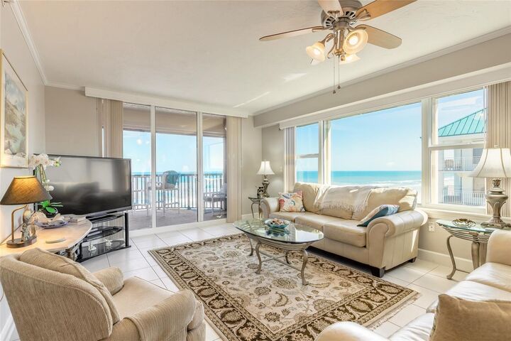 Property Photo: 4631 S Atlantic Avenue 8607 FL 32127
