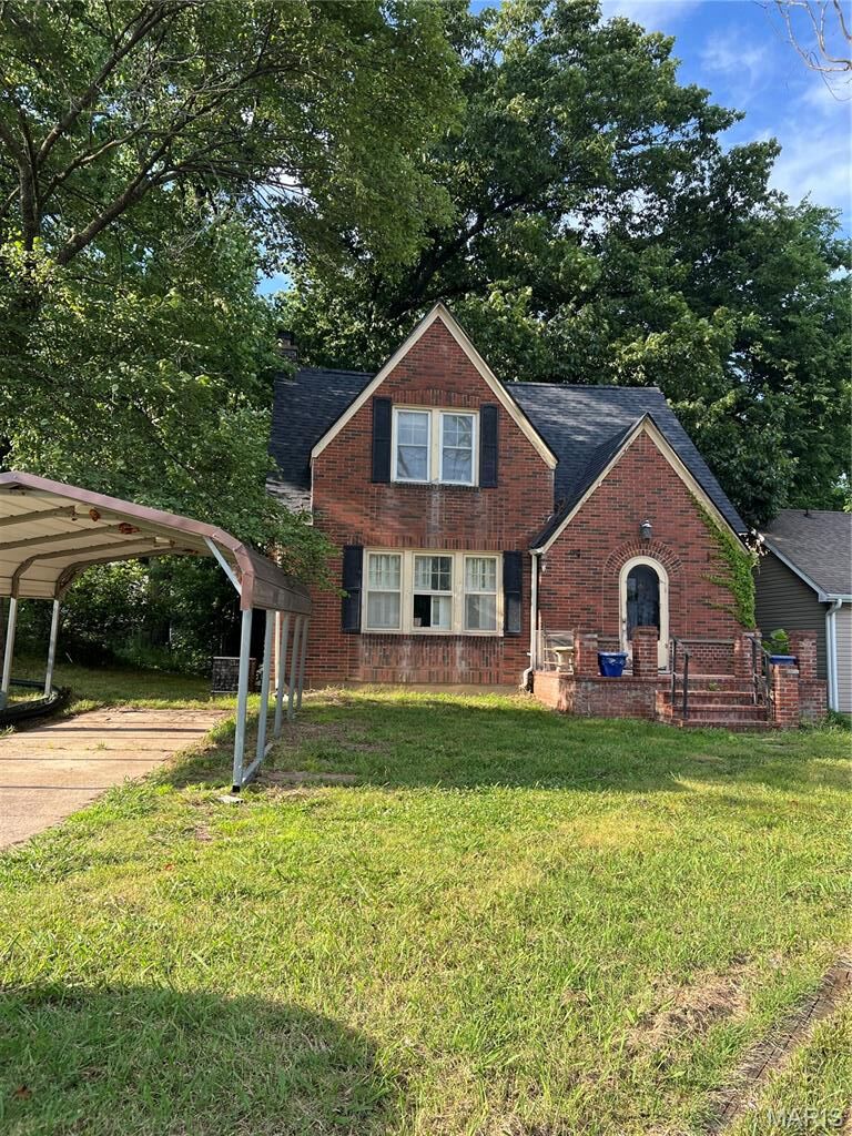 Property Photo:  420 E Cape Rock Drive  MO 63701 