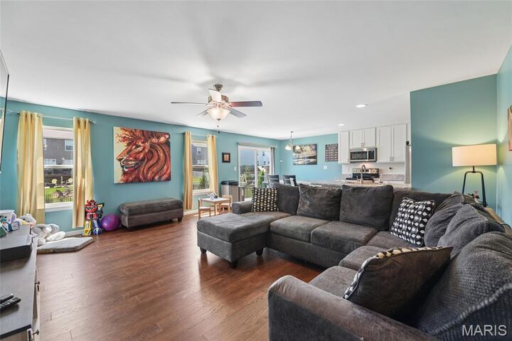 Property Photo:  337 Charlestowne Place Drive  MO 63301 