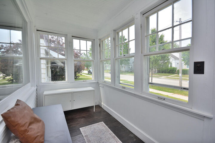 Property Photo: 3662 S Ahmedi Ave WI 53235