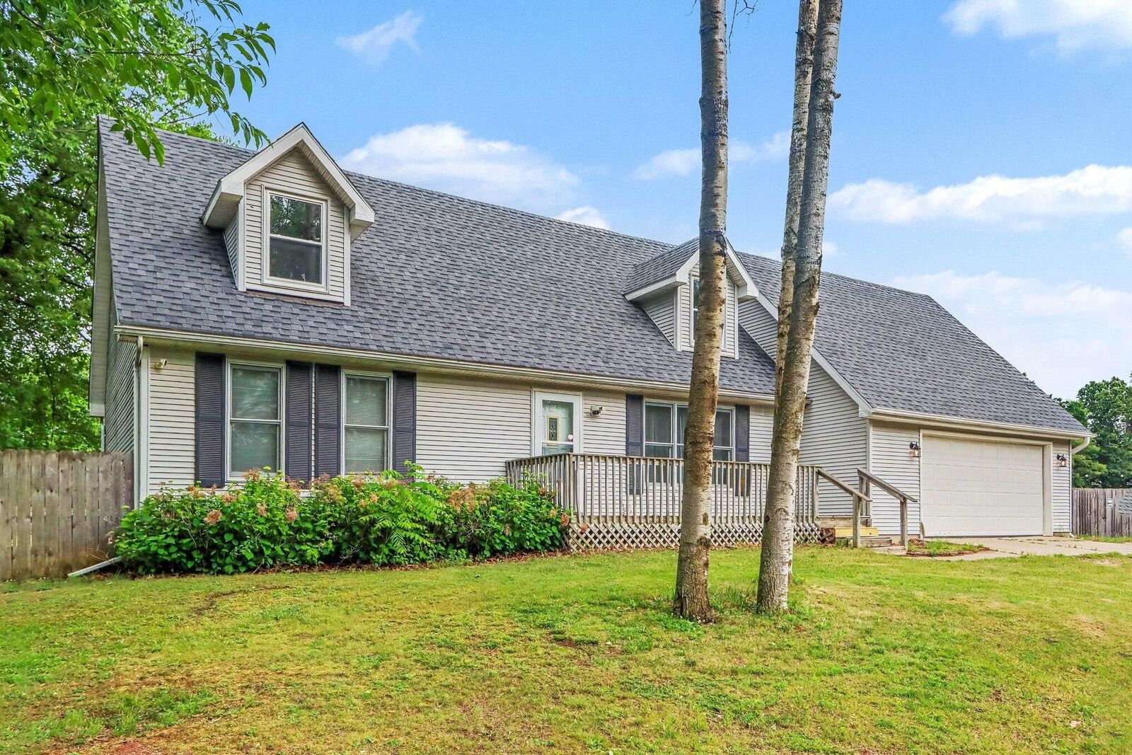 Property Photo:  410 Presidential Drive  MI 49037 