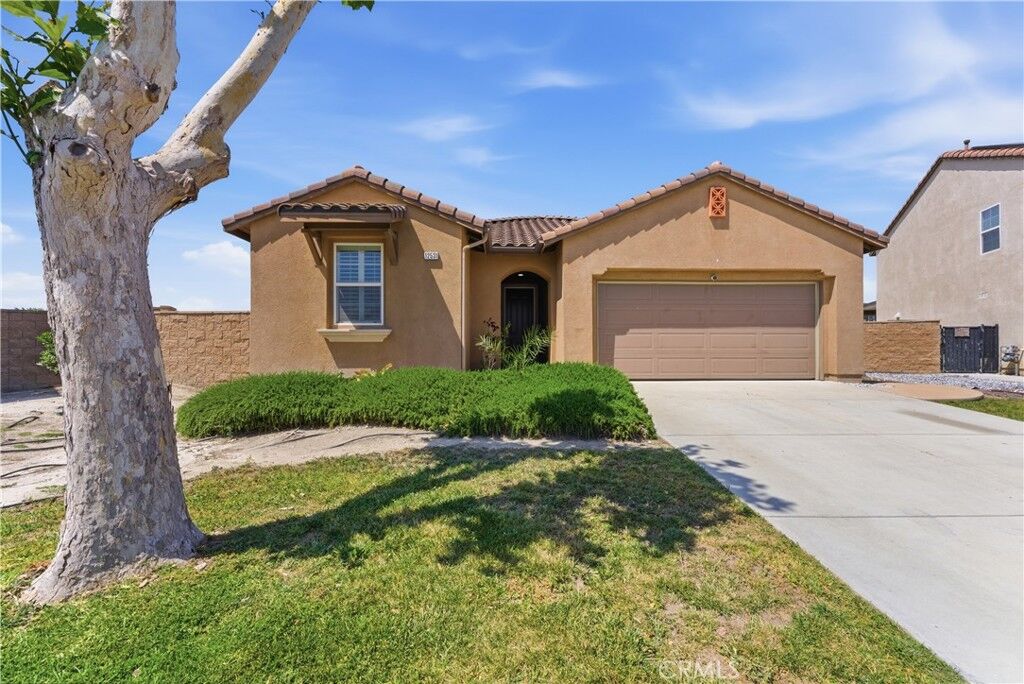 Property Photo:  12531 Celebration  CA 91752 