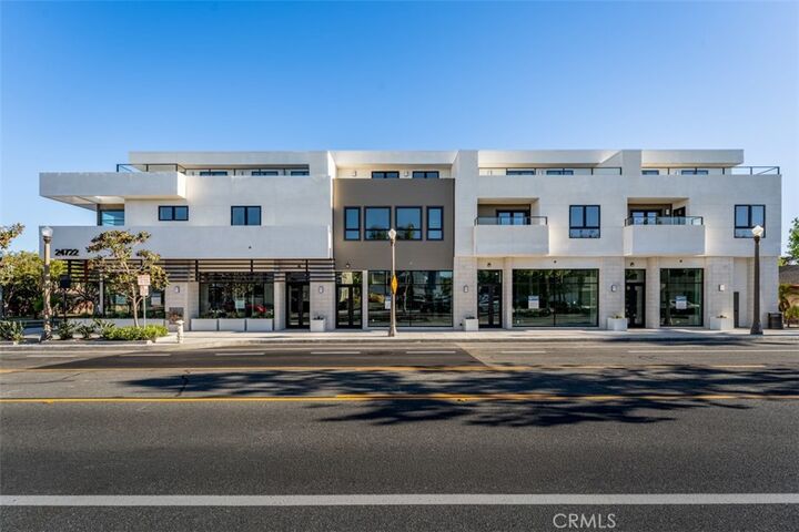 Property Photo:  24722 Del Prado 302  CA 92629 
