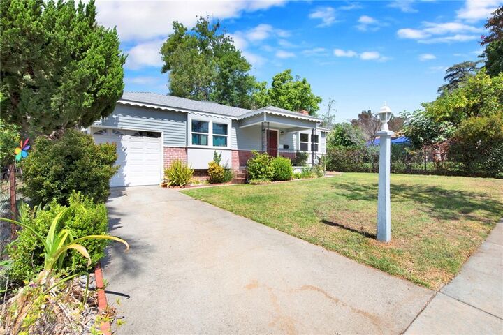 Property Photo: 269 N Alta Vista CA 91016