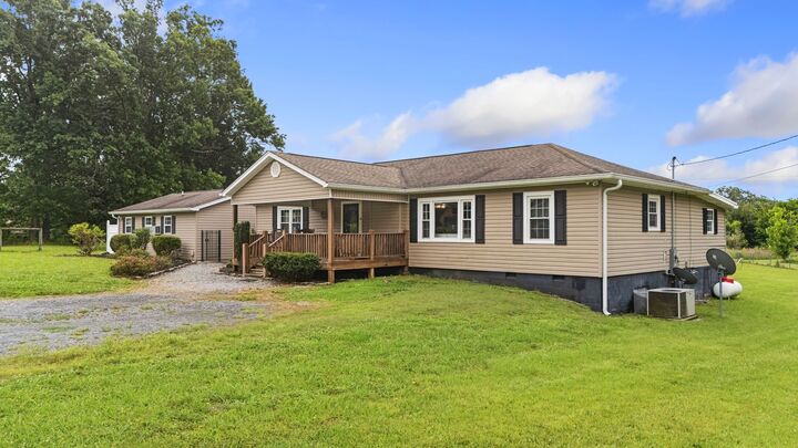 Property Photo:  871 Kile Lake Rd SE  TN 37323 