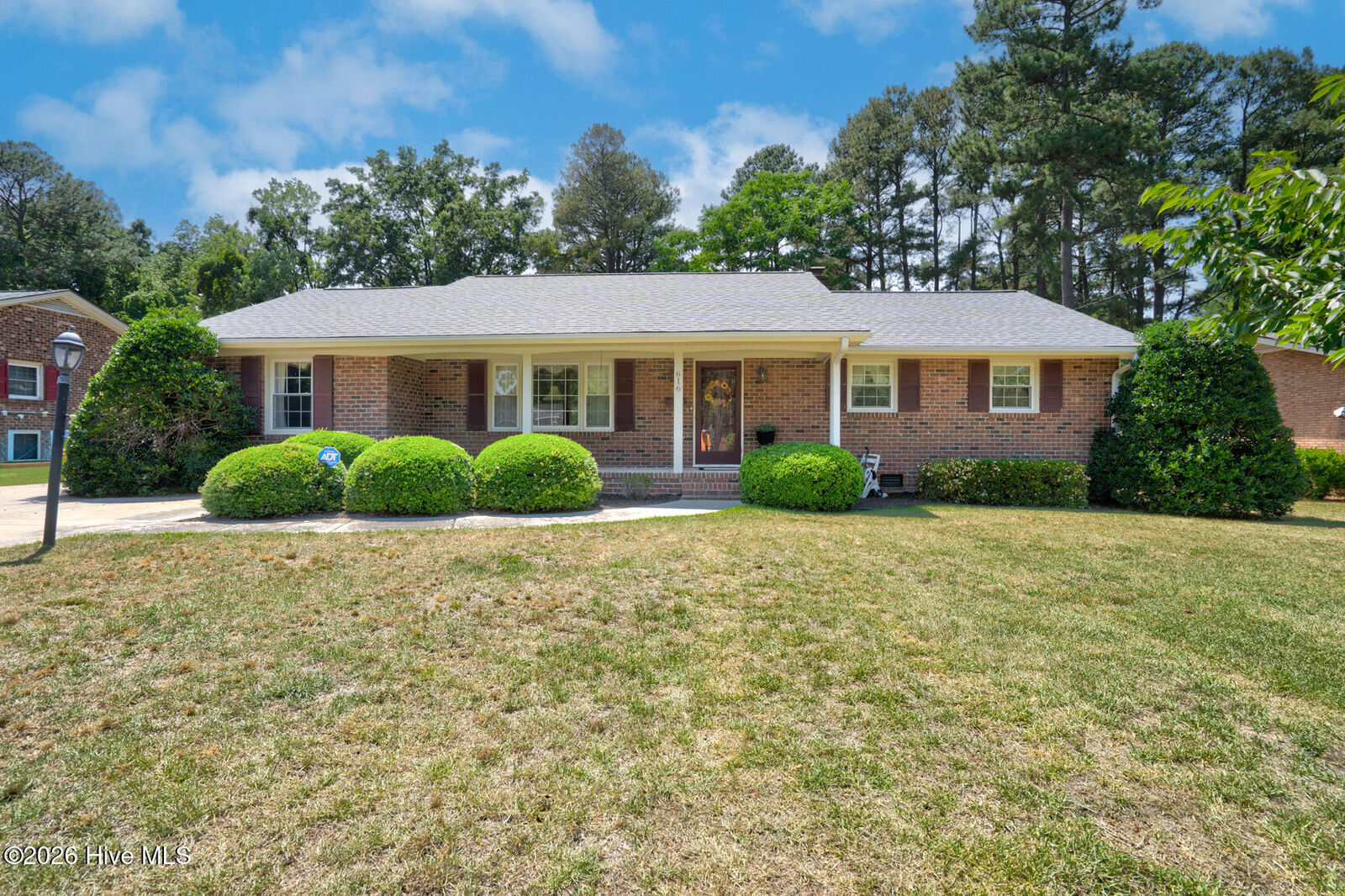 Property Photo: 616 Avondale Avenue NC 27804