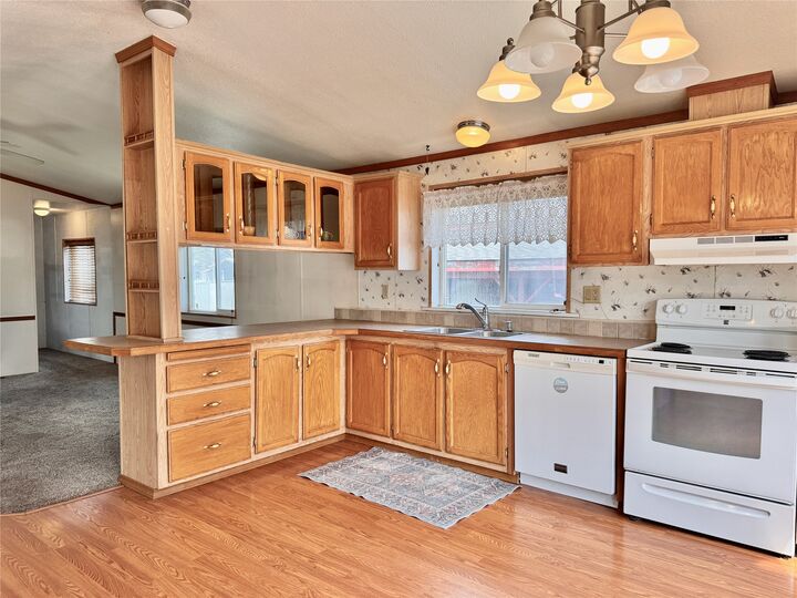 Property Photo: 3000 Villard Avenue 105 MT 59601