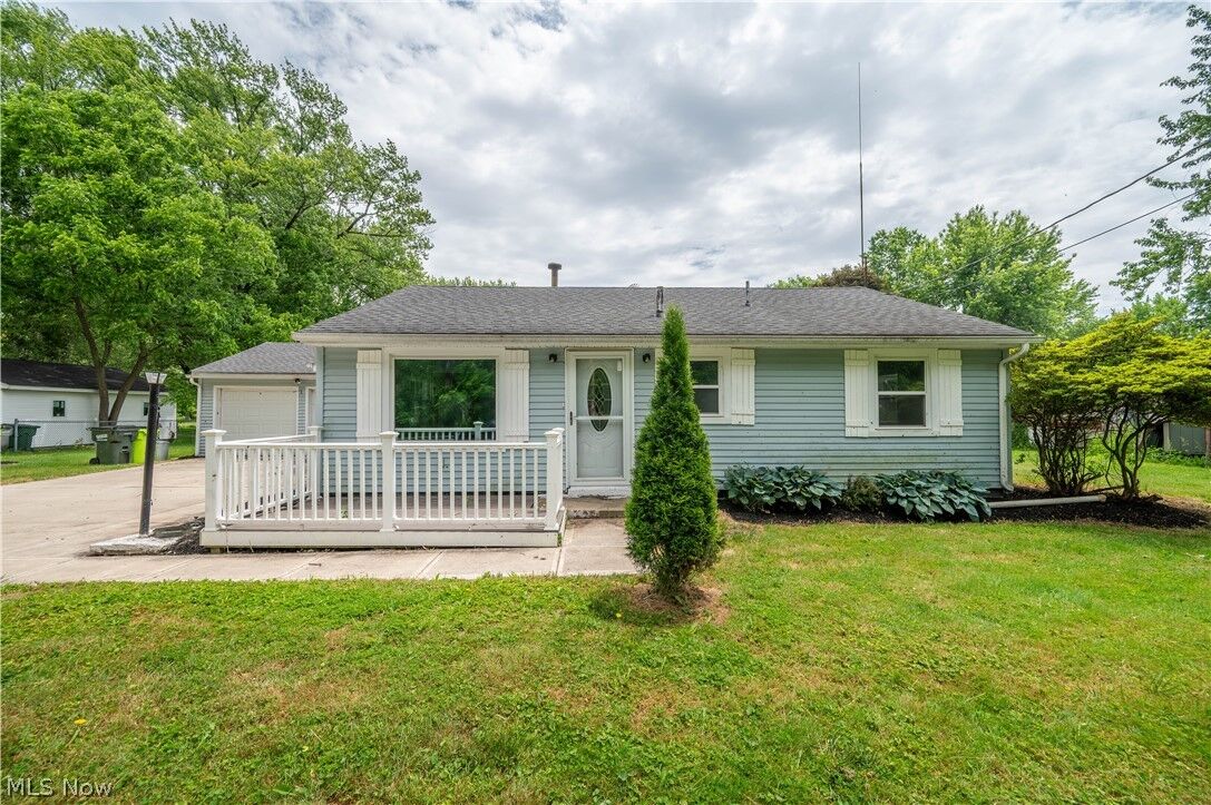 Property Photo:  1020 Water Street  OH 44444 