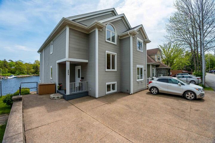 495 Shore Drive — photo 1