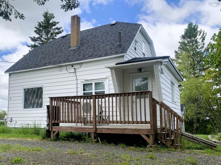 Property Photo: 9 Clarke Street NS B0M 1X0