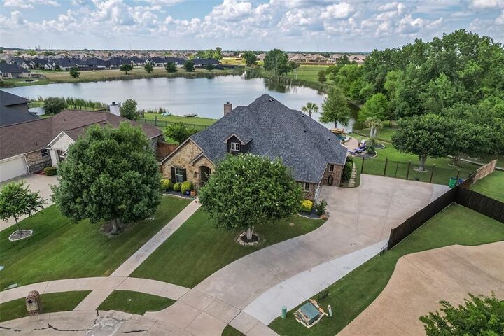Property Photo: 115 Odonna Drive TX 75165