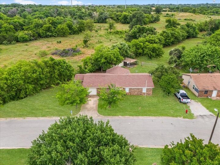Property Photo: 110 Lora Lane TX 76088