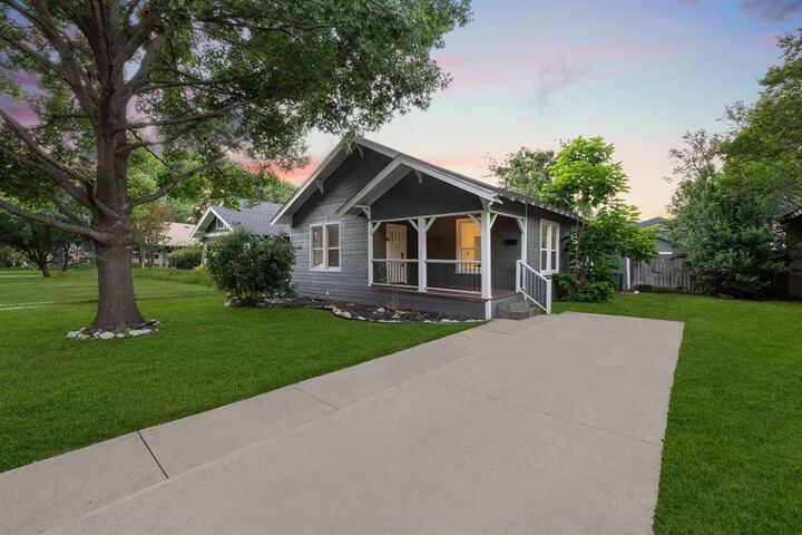 Property Photo:  5311 Willis Avenue  TX 75206 