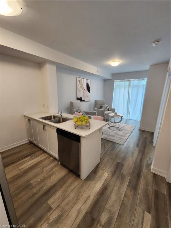 Property Photo:  5055 Greenlane Road 124  ON L0R 1B3 