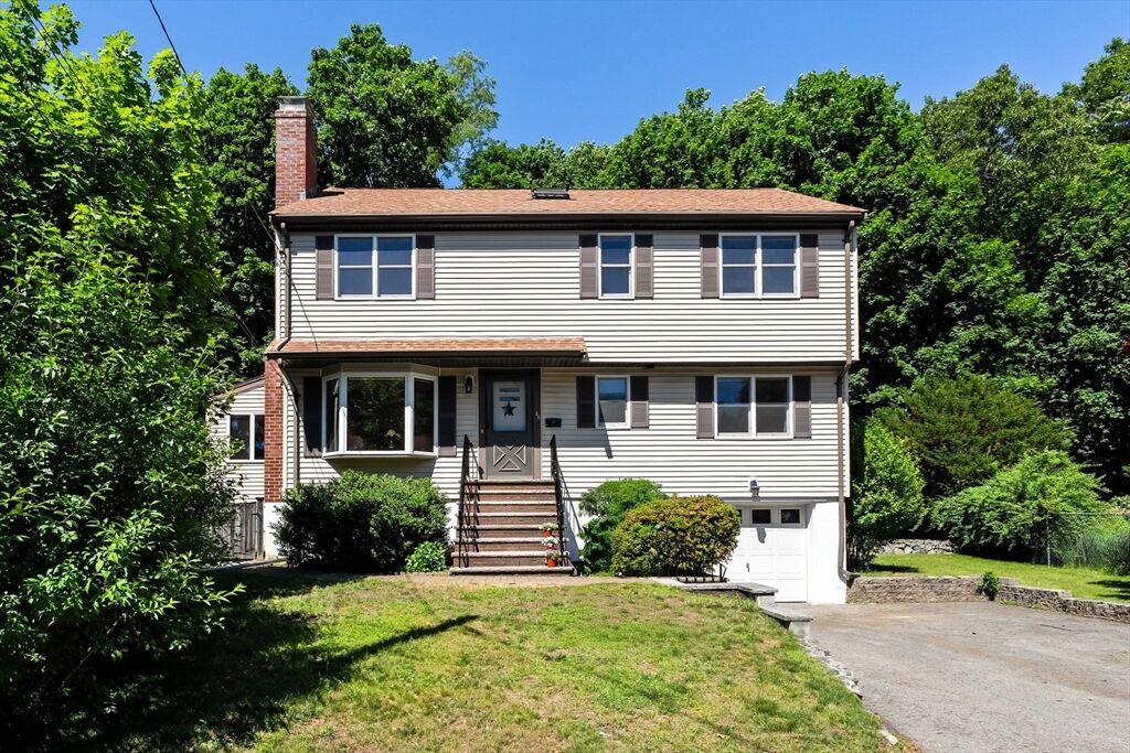 Property Photo:  26 Lawrence Ln  MA 02474 