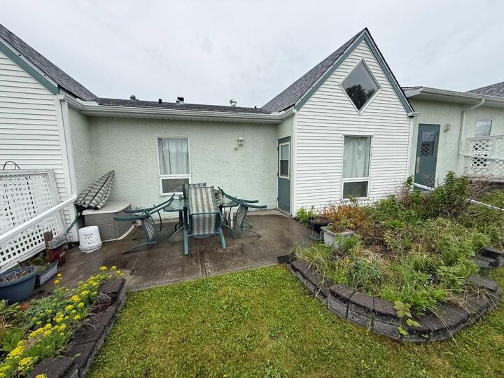 Property Photo:  722 48 Street 110  AB T7E 1W8 